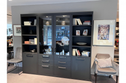 Vitrinenschrank KM12